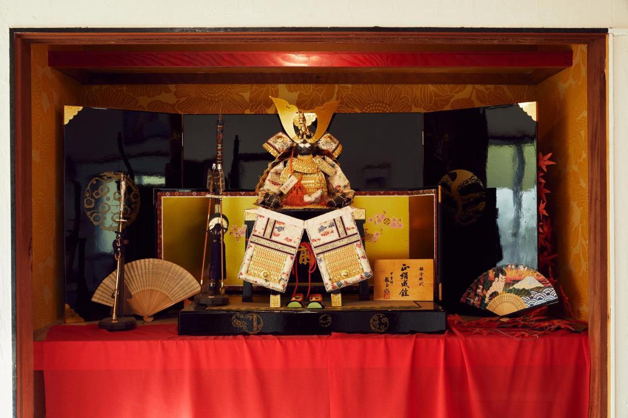 Villa Hakone Kabuto 古民家旅館 150平米 バス停迄一分 準天然温泉 最大12名 Eksteriør billede
