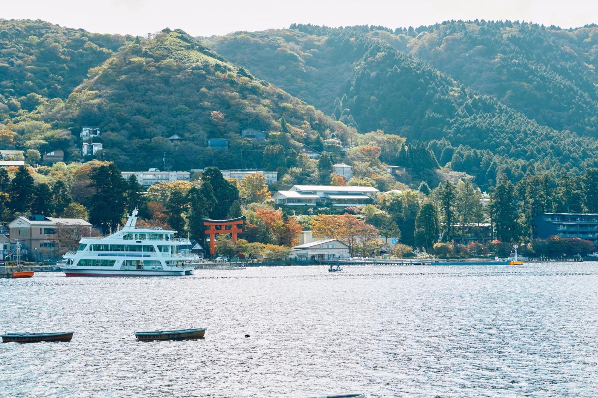 Villa Hakone Kabuto 古民家旅館 150平米 バス停迄一分 準天然温泉 最大12名 Eksteriør billede